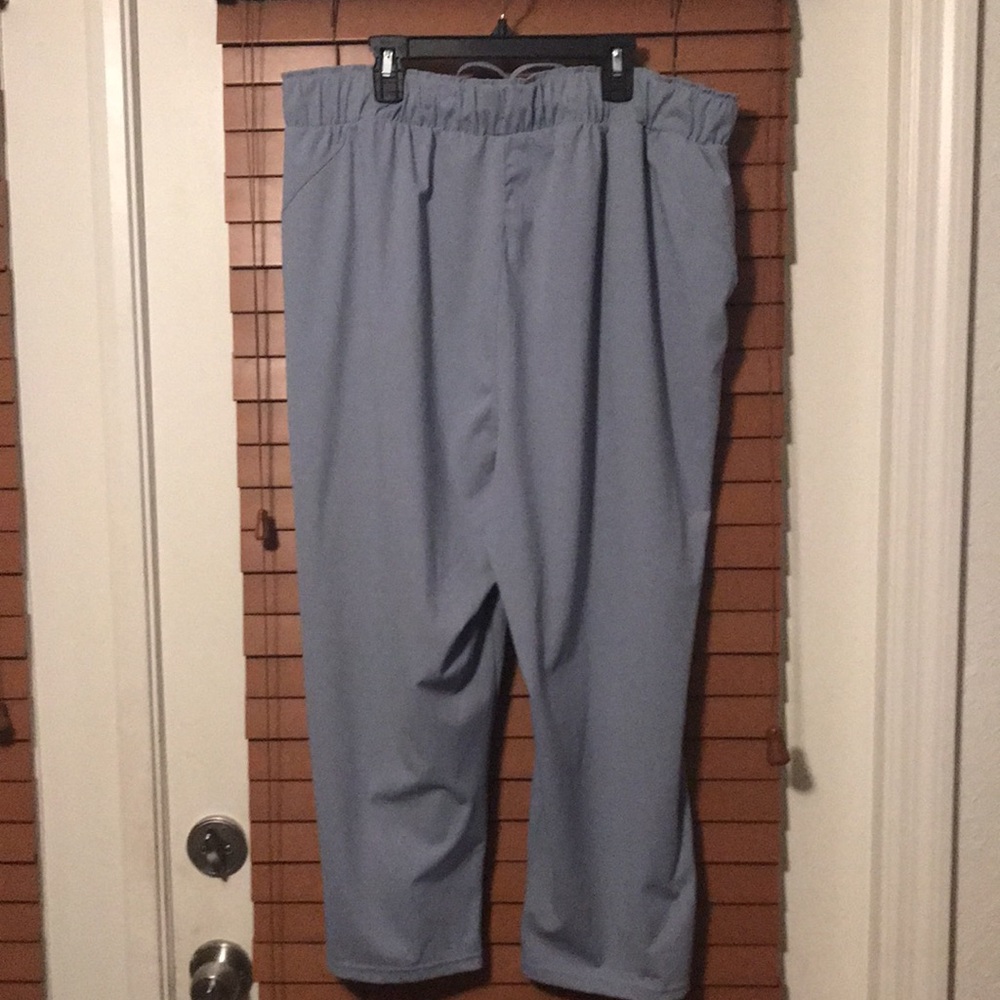 32 Degrees Capri Pants Bundle - image 8